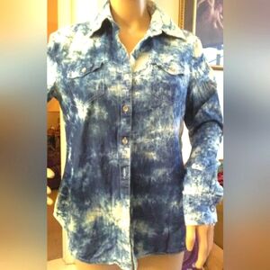 VINTAGE TIE DYE TOP BY SIGNATURE STUDIO BLUE & WHITE SZ. SM POCKETS/ LONG SLV